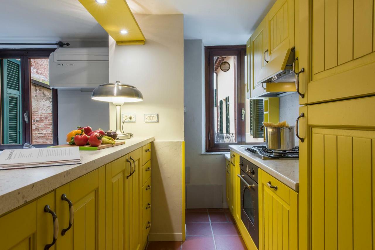 San Carlo Apartment Lucca Bagian luar foto